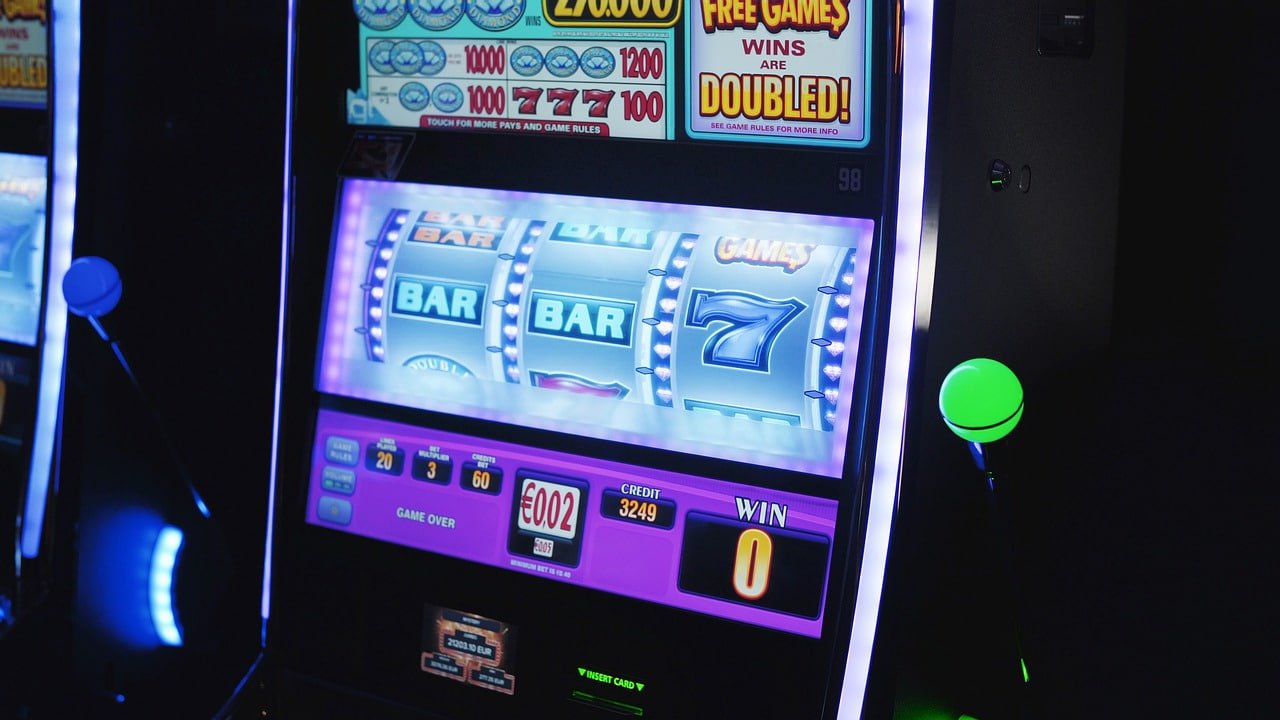 Bangladesh casino-style browsing scene within goldsbet apk section menu